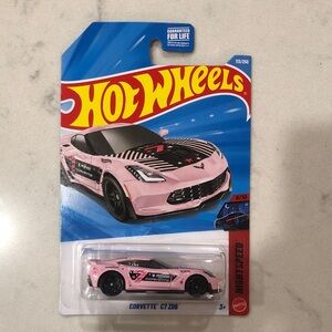 Mattel Hot Wheels Pink Corvette C7 Z06